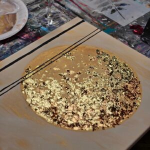 ABSTRAKTNE GOLD FOIL AKRÜÜLMAAL - 13 MÄRTS